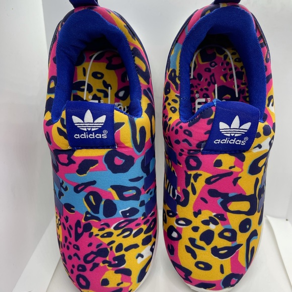 Adidas Shoes for kids - Picture 7 of 7